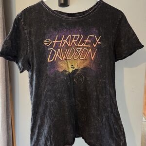 Harley-Davidson Vintage Black Tee with Sunset Graphic